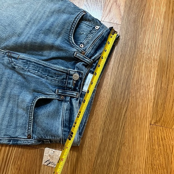 AGolde 90’s Pinch Waist Short Size 24 NWT - Picture 4 of 12